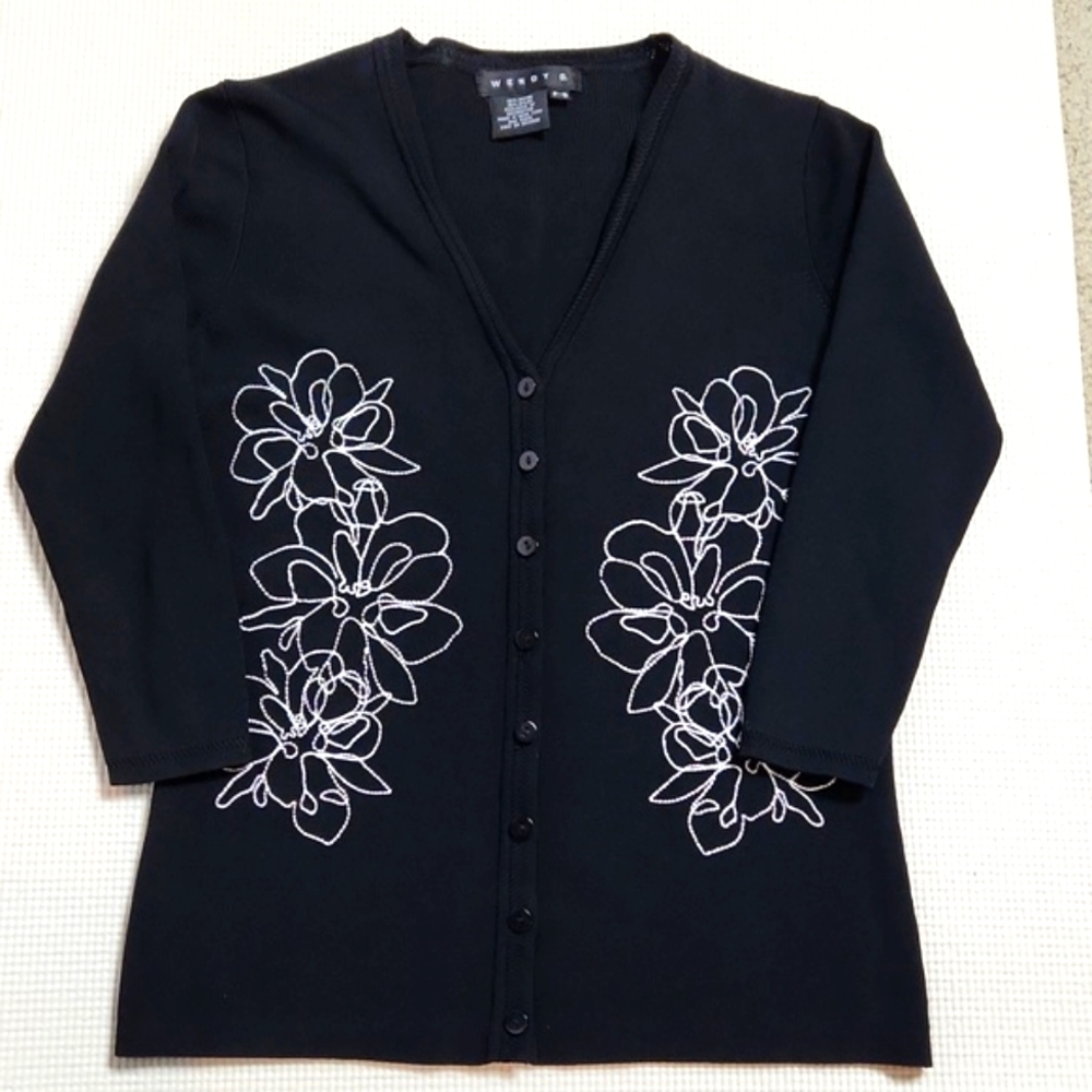 Wendy B Black Embroidered Floral Cropped Cardigan Sweater Size- SP NWOT